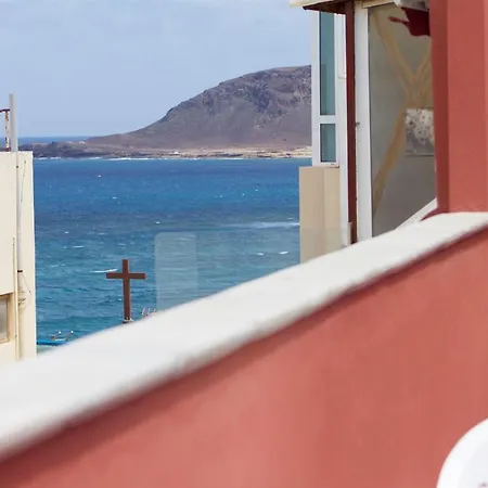 Apartment Rosamar A Metros De La Playa Wifi Gratis 305 By Lightbooking Las Palmas de Gran Canaria